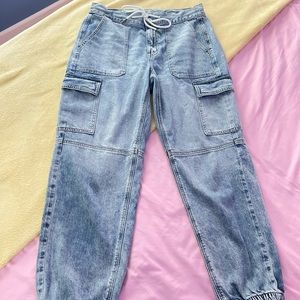American Eagle Baggy Drawstring Cargo Jean - Cuffed - Size 10 -